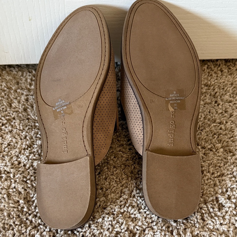 Indigo Brown Perforated Mules Brushed Suede NWT size 8 - Picture 6 of 14
